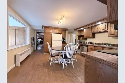 27 Weeks Street, Houlton, ME 04730 - Photo 5