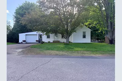 12 Winchester Street, Presque Isle, ME 04769 - Photo 3