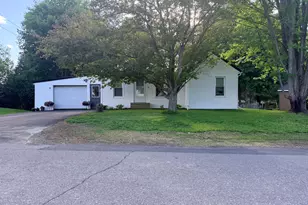 12 Winchester St, Presque Isle, ME 04769 - Photo 3