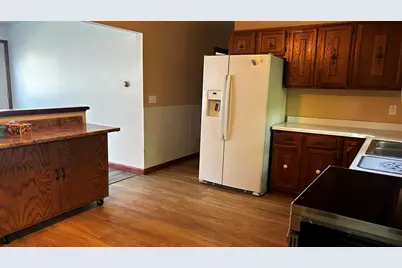 28 Denise Avenue, Oakland, ME 04963 - Photo 5