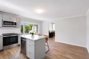 31 Dill St, Lewiston, ME 04240 - Photo 5