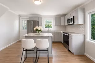 31 Dill St, Lewiston, ME 04240 - Photo 1