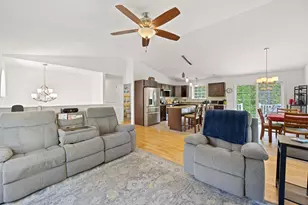 29 Merritt Dr, Orono, ME 04473 - Photo 17