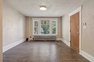 37 Union St, Lewiston, ME 04240 - Photo 3
