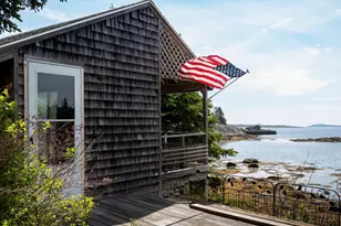 22-26 Tinkers Landing, Vinalhaven, ME 04863 - Photo 9