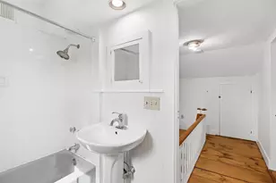 27 Pleasant St, Wiscasset, ME 04578 - Photo 33