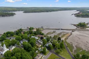 27 Pleasant St, Wiscasset, ME 04578 - Photo 55