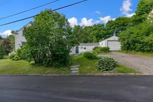27 Pleasant St, Wiscasset, ME 04578 - Photo 43