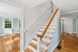 27 Pleasant St, Wiscasset, ME 04578 - Photo 9