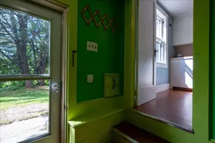 6 Thomas St, Camden, ME 04843 - Photo 25