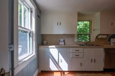 6 Thomas Street, Camden, ME 04843 - Photo 3