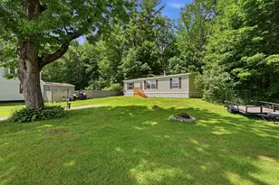 911 Main St, Monmouth, ME 04259 - Photo 3