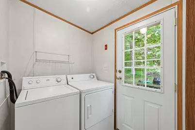911 Main Street, Monmouth, ME 04259 - Photo 23