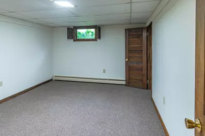30 Saratoga Avenue, Bangor, ME 04401 - Photo 35