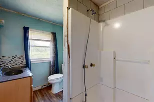 225 Middle Rd, Sabattus, ME 04280 - Photo 17