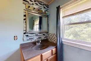 225 Middle Rd, Sabattus, ME 04280 - Photo 19