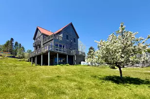 5 Franklin St, Eastport, ME 04631 - Photo 19