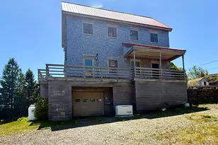 5 Franklin St, Eastport, ME 04631 - Photo 15