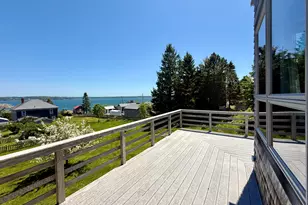 5 Franklin St, Eastport, ME 04631 - Photo 25