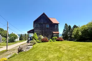 5 Franklin St, Eastport, ME 04631 - Photo 13