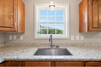 122 N Main Street, Woodstock, ME 04219 - Photo 9