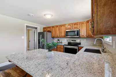 122 N Main Street, Woodstock, ME 04219 - Photo 11