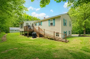 129 Summit St, Baileyville, ME 04694 - Photo 5