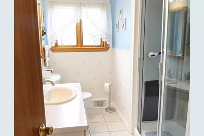 495 Riverview Street, Madawaska, ME 04756 - Photo 9