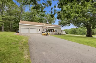 426 Hight Rd, Dayton, ME 04005 - Photo 3