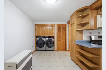 426 Hight Road, Dayton, ME 04005 - Photo 5