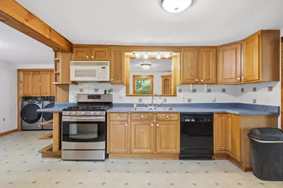 426 Hight Road, Dayton, ME 04005 - Photo 9