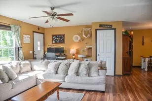 29 Town House Rd, Chelsea, ME 04330 - Photo 17