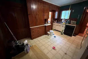 18 Beech St, Dexter, ME 04930 - Photo 9