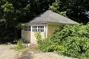 18 Beech St, Dexter, ME 04930 - Photo 27