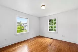39 Knott St, Rockland, ME 04841 - Photo 9