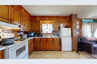 8 Ledgemere Lane, Lewiston, ME 04240 - Photo 3
