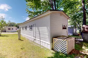 8 Ledgemere Ln, Lewiston, ME 04240 - Photo 27
