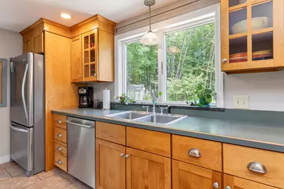 381 Ludlow Street, Portland, ME 04102 - Photo 11