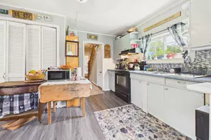 579 Sheridan Rd, Ashland, ME 04732 - Photo 15