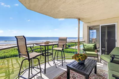 207 E Grand Avenue #C2, Old Orchard Beach, ME 04064 - Photo 13