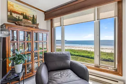 207 E Grand Avenue #C2, Old Orchard Beach, ME 04064 - Photo 11