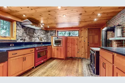 445 N Hill Road, Buckfield, ME 04220 - Photo 11