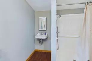 207 Pleasant St, Mechanic Falls, ME 04256 - Photo 25