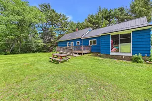207 Pleasant St, Mechanic Falls, ME 04256 - Photo 7