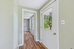 207 Pleasant St, Mechanic Falls, ME 04256 - Photo 17