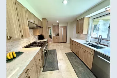 281 Clyde Road, Bangor, ME 04401 - Photo 11
