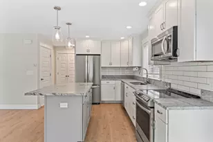 21 Trinity Wy, Old Orchard Beach, ME 04064 - Photo 17