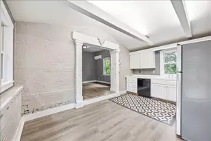 987 Main St, Vassalboro, ME 04989 - Photo 27