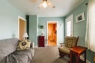 34 Thatcher St, Thomaston, ME 04861 - Photo 9