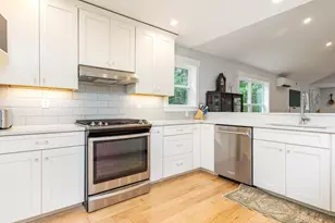 2 Chickadee Ln, Scarborough, ME 04074 - Photo 5